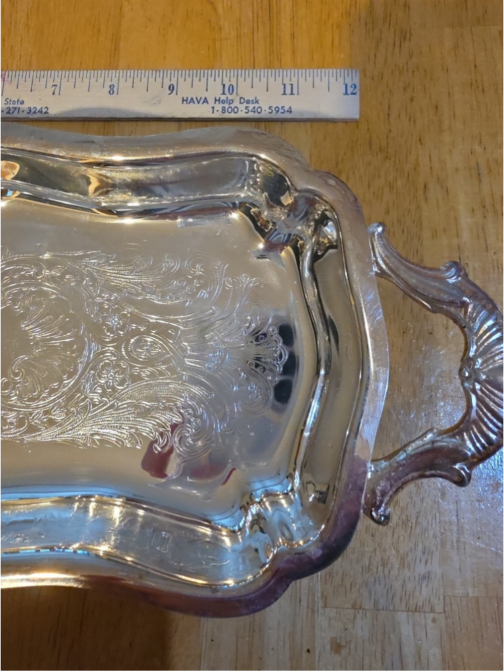 Vintage Leonard Silverplate Handled Butler Tray, Ornate Etched Scalloped Platter - Picture 7 of 11